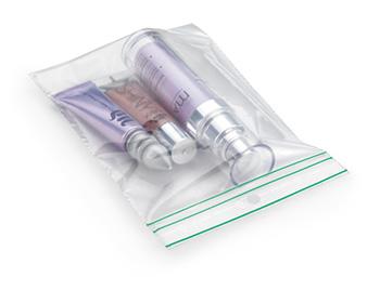 Gripzakje van gerecycleerd transparant plastic, met binnenin cosmetica producten