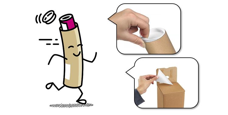 Vrouw opent plastic plug in een kartonnen buis en man trekt een beschermstrip weg van een vierkante koker om deze te sluiten
